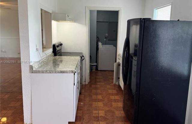 717 SW 79th Avenue, North Lauderdale, FL 33068 Gallery 3