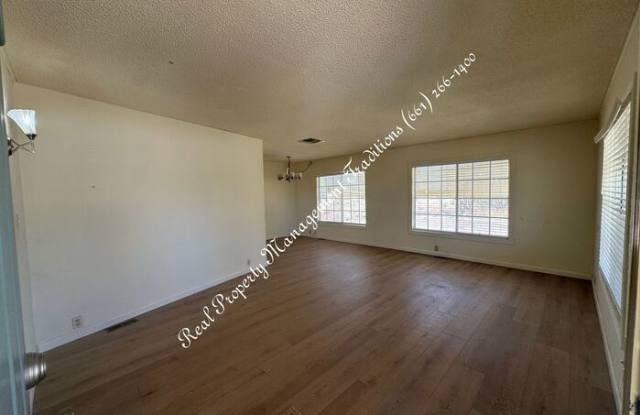 2804 Park Avenue Gallery 2