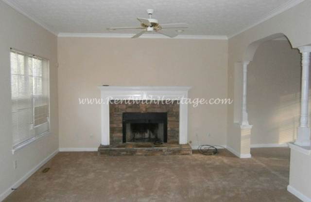 2240 Pennsylvania Court Gallery 4