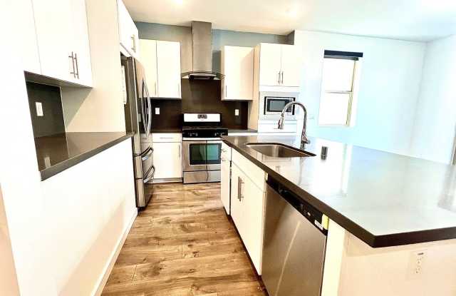 Move in special : $200 off first month rent Gallery 3