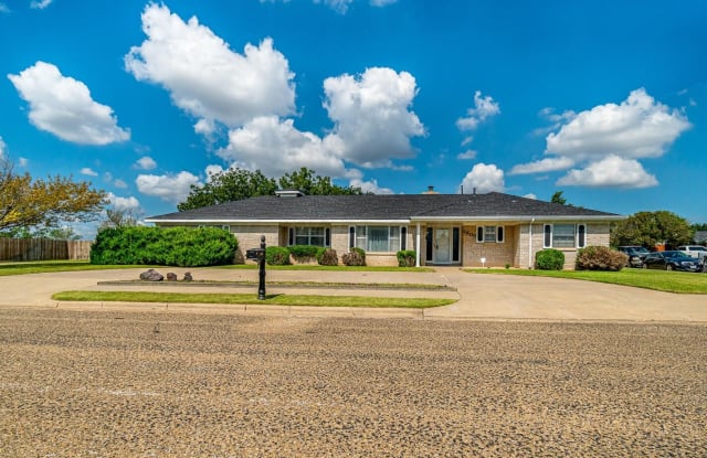 1609 Primrose Lane - 1609 Primrose Lane, Borger, TX 79007