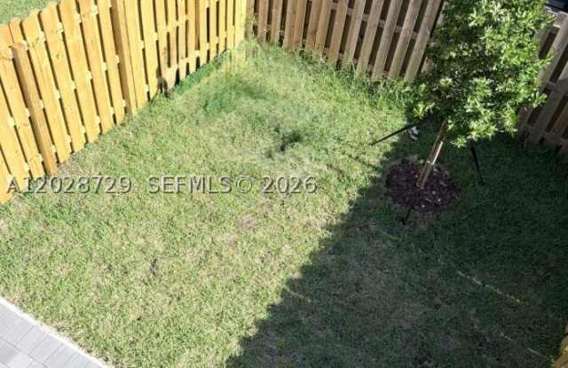 17928 SW 357th Ter Gallery 3