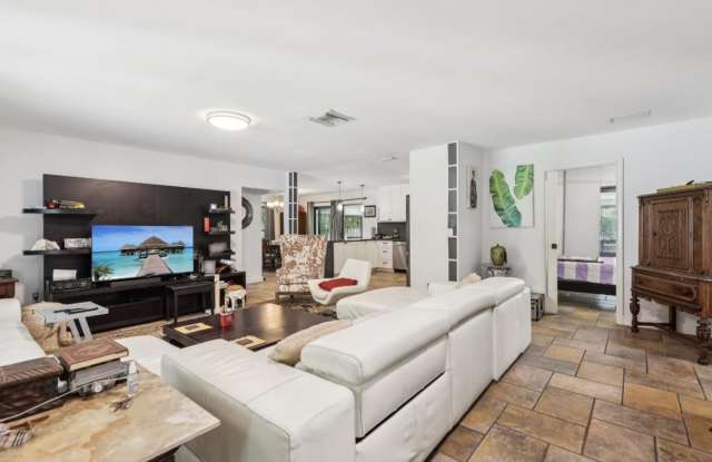 314 Northeast 85th Street Gallery 2