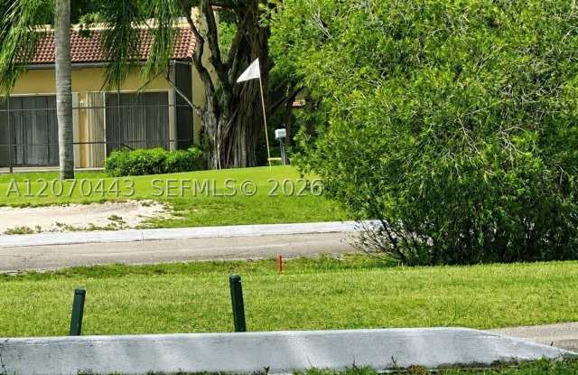 3522 Torremolinos Ave Gallery 2