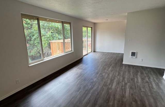 850 W 12th Ave photos photos