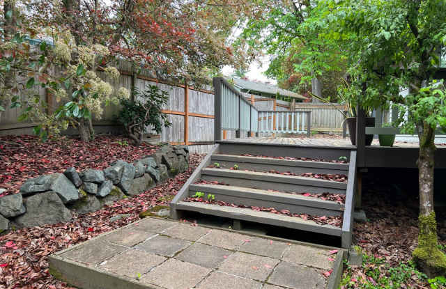 Private access to Lake Sammamish house photos photos