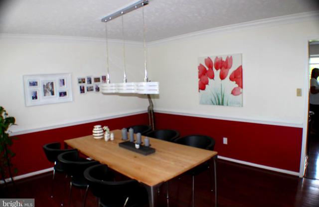 2206 MILBURN LANE Gallery 4
