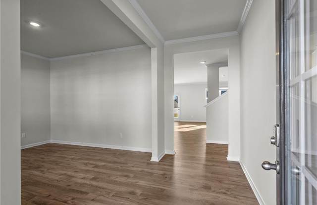 368 Belmont Drive Gallery 4