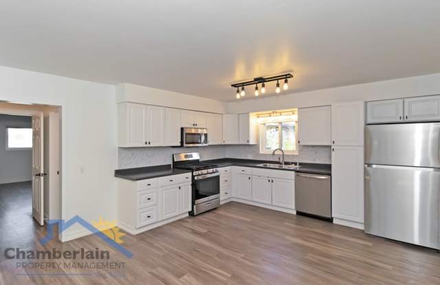 2 Bedroom/1 Bathroom Coastal Leucadia Duplex! photos photos