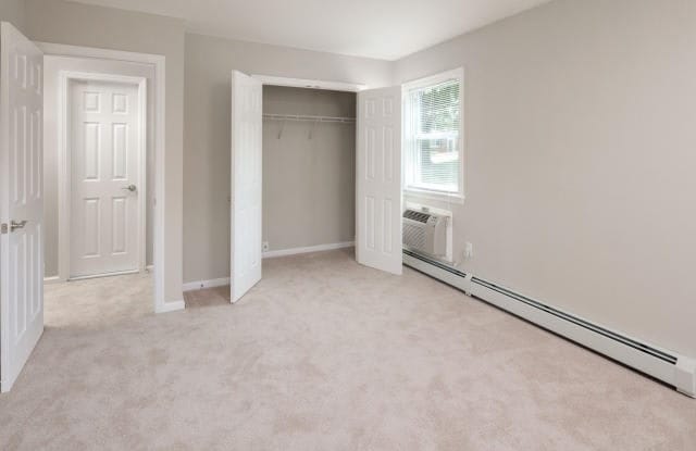 44 Center Grove Rd Unit E31 photos photos
