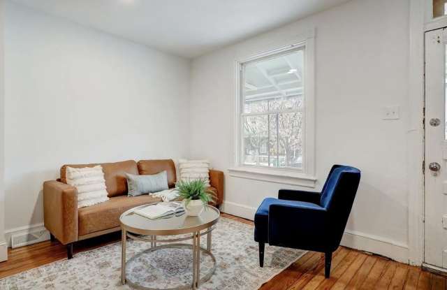 4BR Lancaster Home | Modern Kitchen, Hardwood Floors & Central Air! - Available Now! Gallery 3