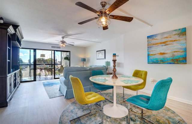 800 S GULFVIEW Boulevard Gallery 3