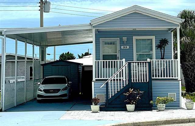 2018 FLORIDA BOULEVARD photos photos