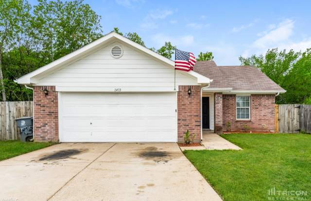 1413 Marena Moore Court - 1413 Marena Moore Way, Dallas, TX 75232