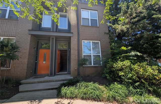 1020 E 36th Street - 1020 East 36th Street, Charlotte, NC 28205 1020 E 36th Street - 1020 East 36th Street, Charlotte, NC 28205