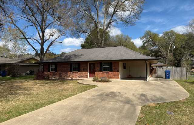 1808 Elmer Neely Dr. photos photos