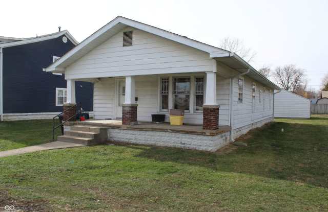 Cozy 3 Bedroom in Wayne Twp! - 548 South Vine Street, Indianapolis, IN 46241