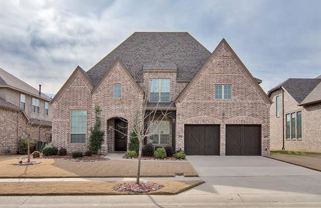 915 Highpoint Way - 915 Highpoint Way, Westlake, TX 76262