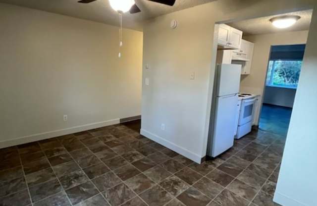 Upcoming 2nd-Story 2-Bedroom - Coming Available 10/16/26! *** 1st month free! *** Gallery 3