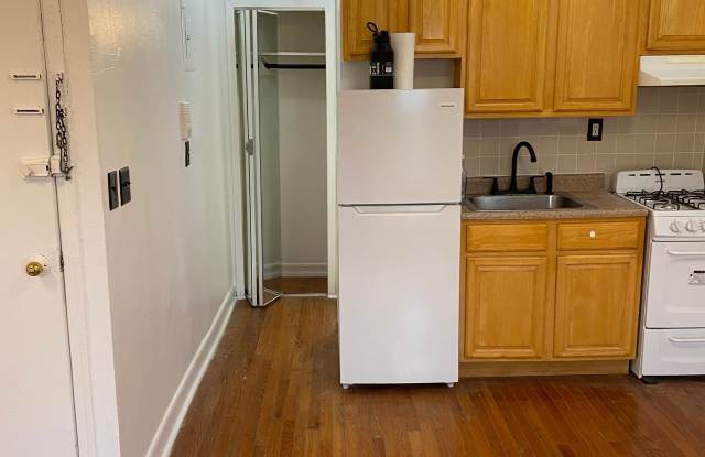 240 Gates Avenue - 240 Gates Avenue, Brooklyn, NY 11238