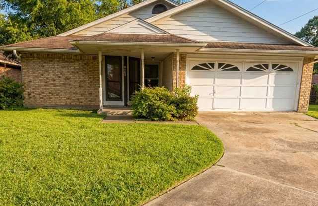 House For Rent 2065 88th Cir, Beaumont, TX 77707 photos photos