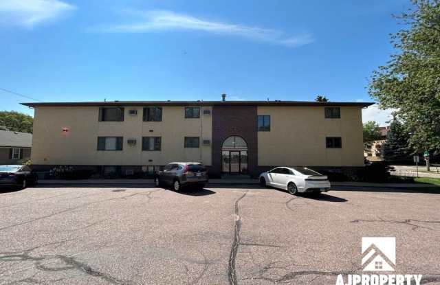 916 South Menlo Avenue photos photos