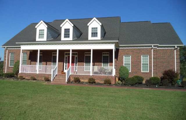 4676 Afton LN - 4676 Afton Lane, Roanoke County, VA 24012