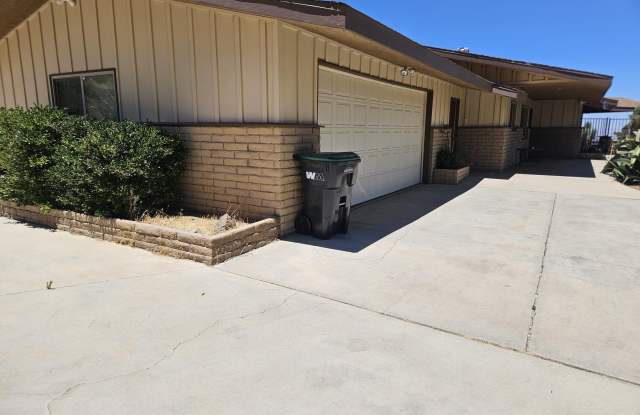 615 Lakeview Drive photos photos