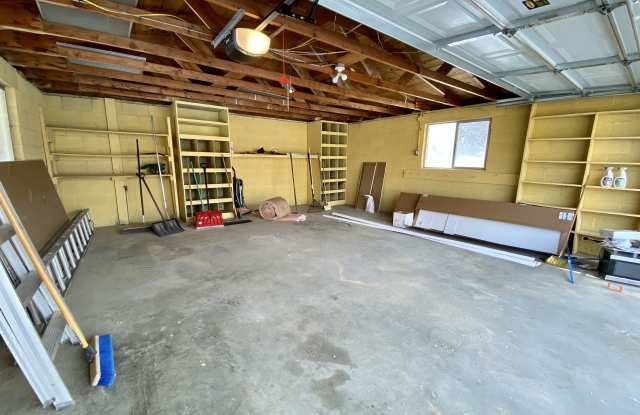 2057 W 5850 S Gallery 4