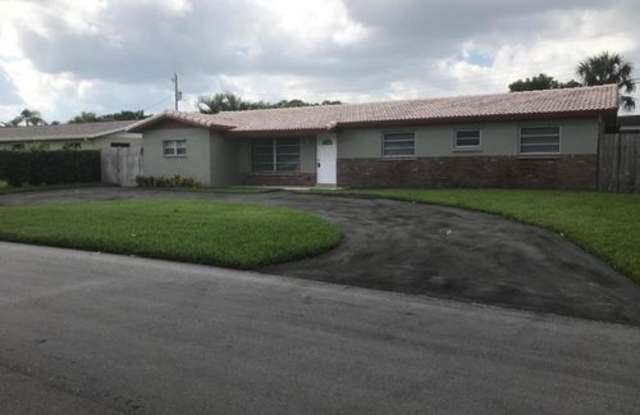 4209 Northwest 2nd Court - 4209 Northwest 2nd Court, Boca Raton, FL 33431