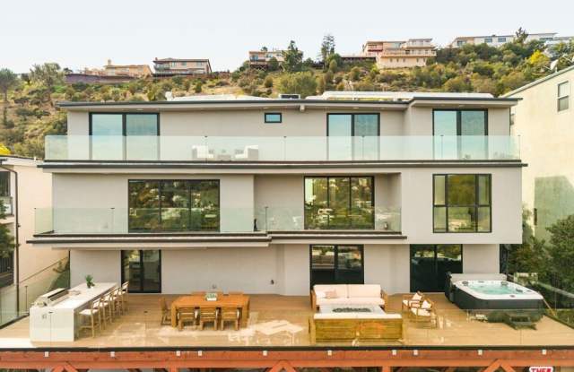 2422 Apollo Dr photos photos