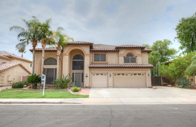 1351 E CRESCENT Way - 1351 East Crescent Way, Chandler, AZ 85249