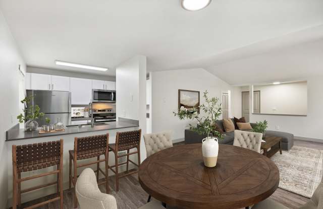 Charter Club Apartments Gallery 2