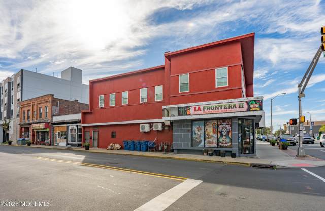 216 Broadway Gallery 4