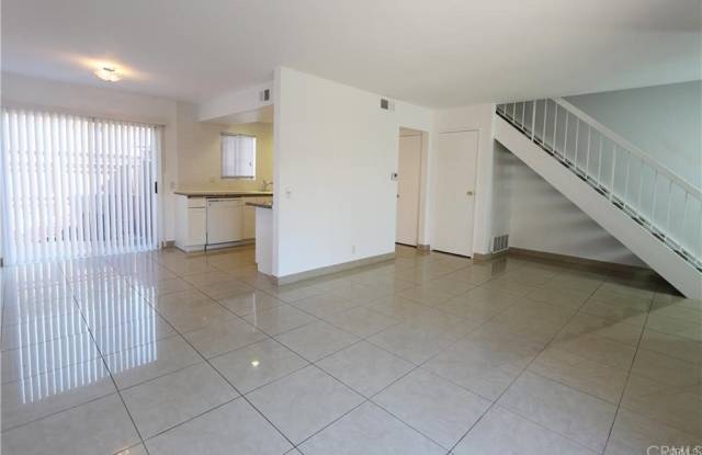 2232 Barberry Road Gallery 2