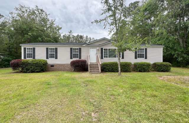 AVAILABLE NOW | PETS ALLOWED OUTDOORS ONLY (NO INDOOR PETS) photos photos
