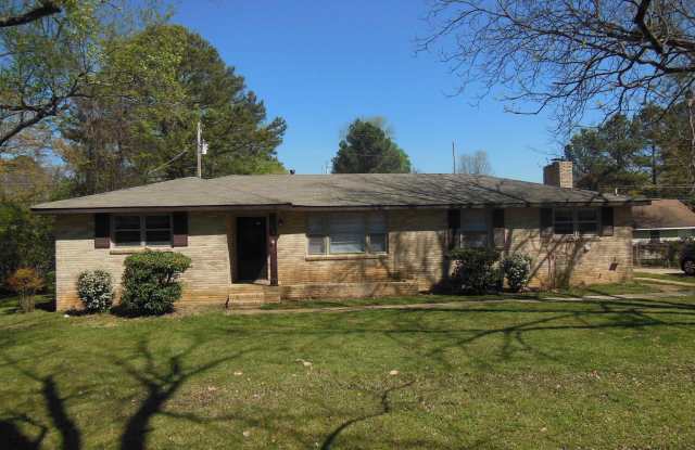 528 Harolds Drive NW photos photos