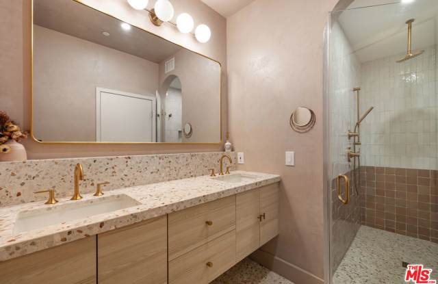 2204 Fox Lane - 2204 Fox Lane, Los Angeles, CA 90026