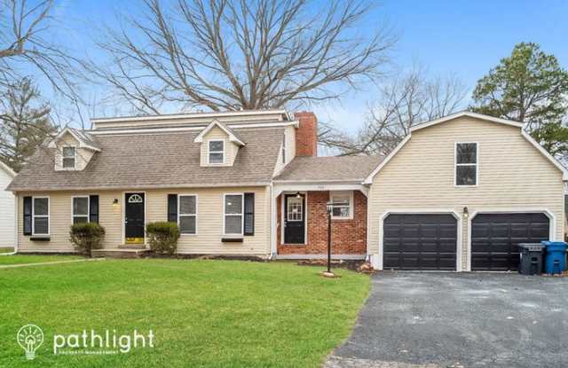 703 North 6th Avenue - 703 North 6th Avenue, Ozark, MO 65721