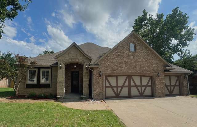 Lots of Space + Storage! Storm Shelter! Beautiful! photos photos