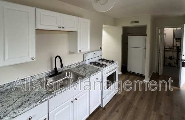 936 S. Central Drive photos photos