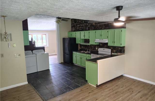 2822 Redgate Lane Gallery 4