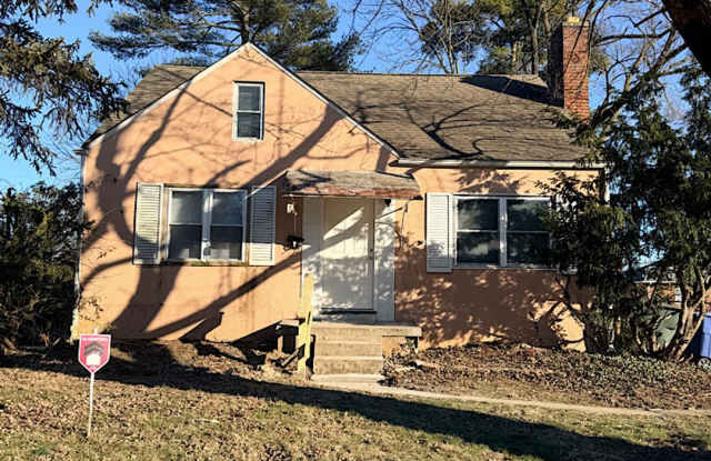 1506 Ellsworth Ave photos photos