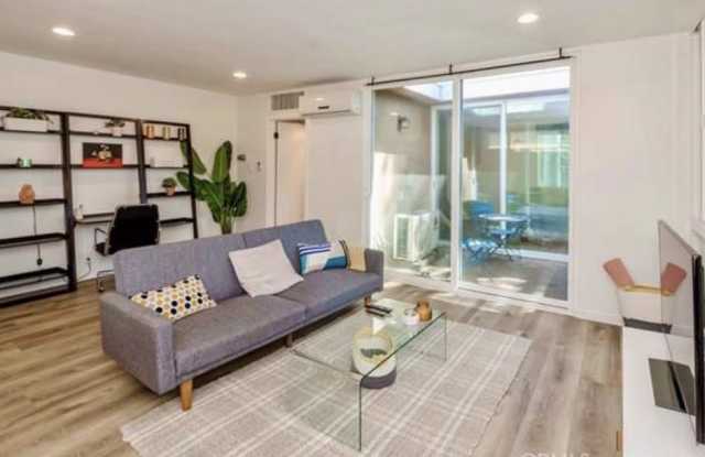 465 S Los Robles Ave Apt 15 Gallery 1