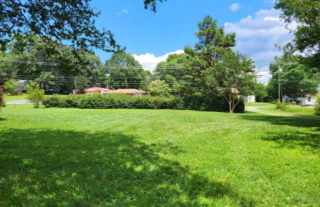 Farm house in Mt Holly Gallery 3