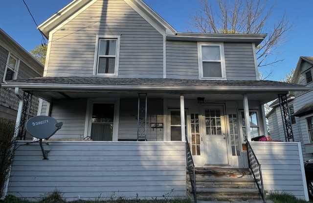 189 St Charles St - 189 Saint Charles Street, Johnson City, NY 13790