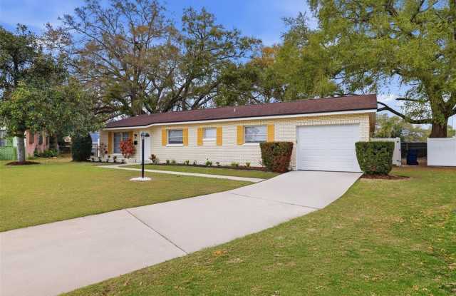 2327 W KNOLLWOOD Place Gallery 2