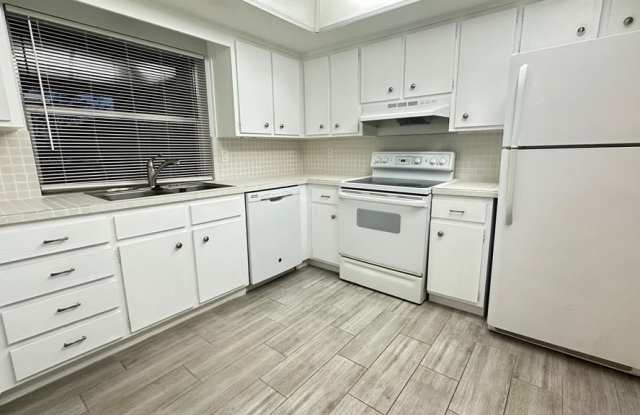 1911 NE 28th Ct photos photos 1911 NE 28th Ct photos photos