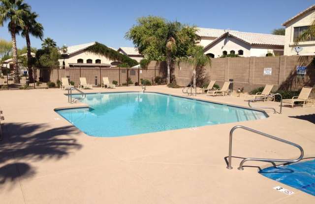 10146 E Carmel Cir Gallery 4