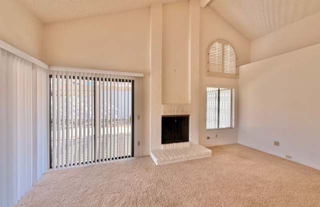 Lovely Single Story Home in Oaks North Gallery 3